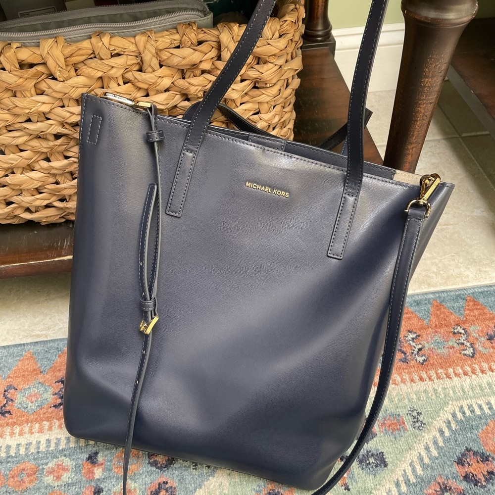 MK Large Emry Leather Tote